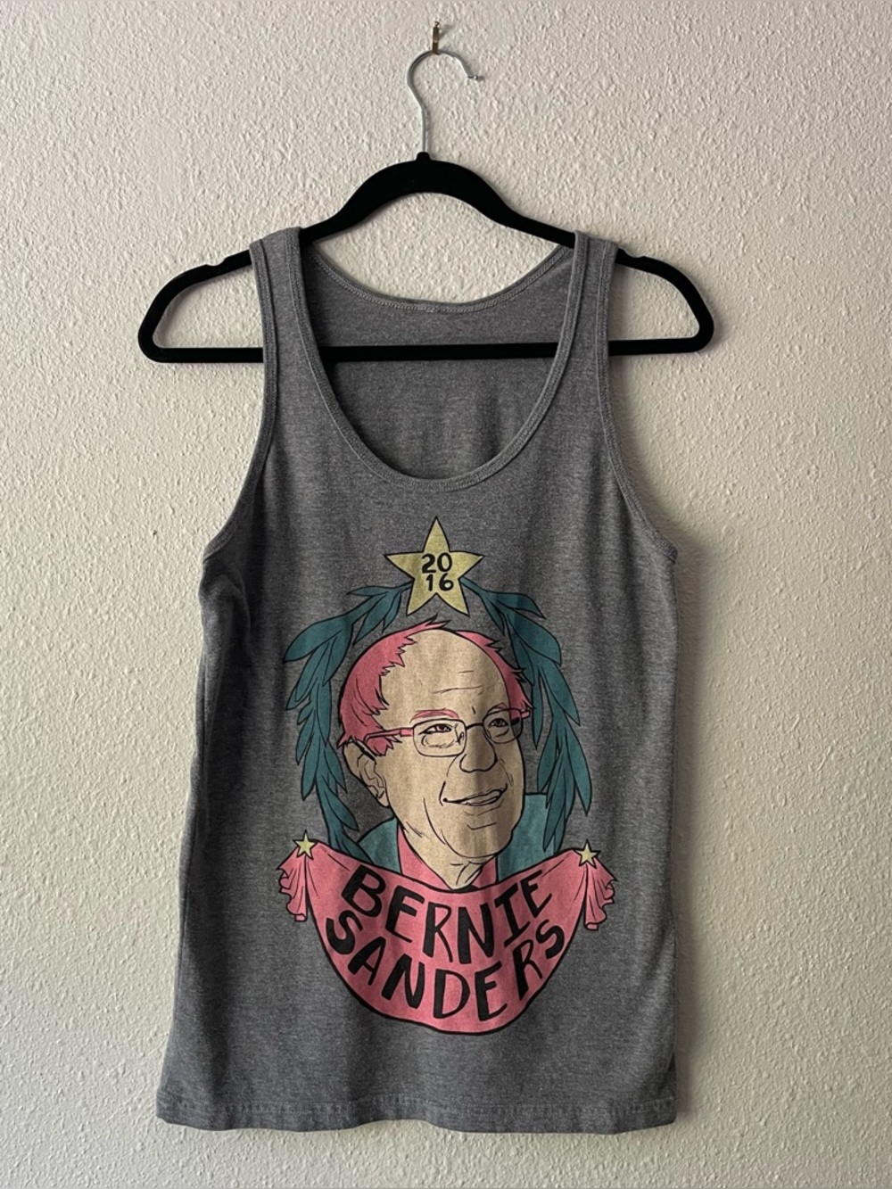 Bernie Sanders 2016 Tank Top Womens Small Gray Graphic Political Tee